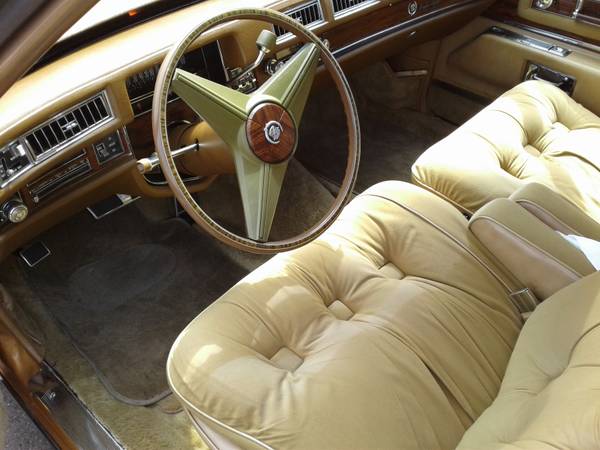 1976 Fleetwood D'Elegance - cars & trucks - by owner - vehicle... for sale in Boston, MA – photo 3