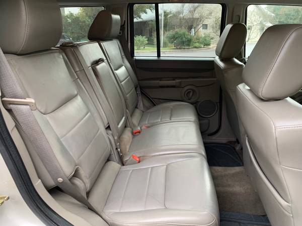 2007 Jeep Commander 3 Sunroofs! Seats 7! Leather! REMOTE START! -... for sale in Austin, TX – photo 13