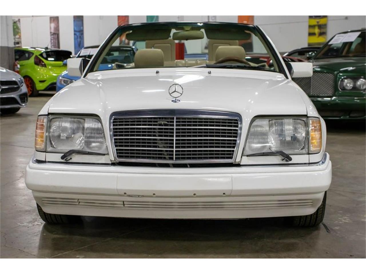 1995 Mercedes-Benz E320 for sale in Kentwood, MI – photo 9