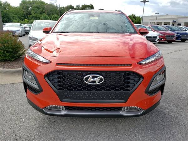 2019 Hyundai Kona SEL suv Sunset Orange for sale in Bentonville, AR – photo 2