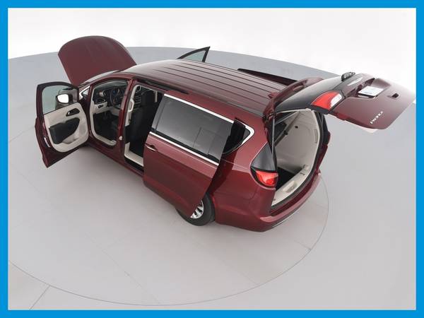 2018 Chrysler Pacifica Touring Plus Minivan 4D van Burgundy for sale in Fort Myers, FL – photo 17