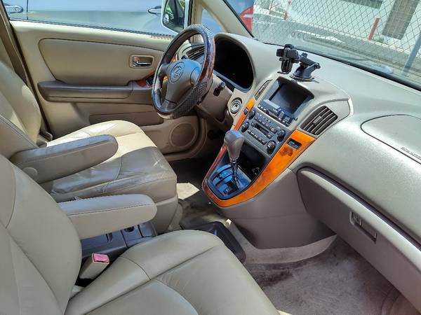 2001 lexus rx300 w/navigation for sale in ALHAMBRA, CA – photo 11