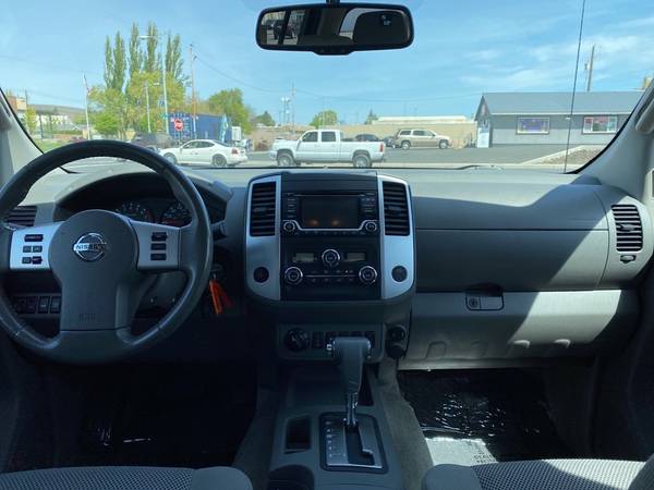 2017 Nissan Frontier Crew Cab 4x4 SV V6 Automatic - cars & for sale in Wenatchee, WA – photo 18