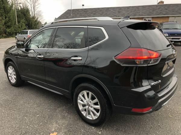 2018 Nissan Rogue All Wheel Drive Magnetic Bla for sale in Johnstown , PA – photo 5