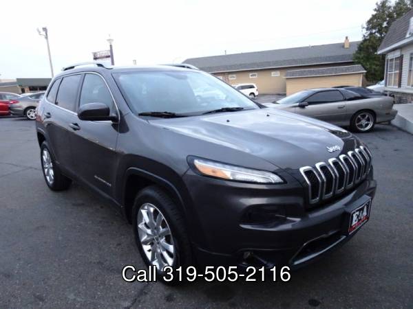 2017 Jeep Cherokee Limited 4x4 - cars & trucks - by dealer - vehicle... for sale in Waterloo, IA – photo 8
