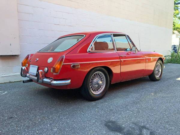 1972 MG B GT - cars & trucks - by owner - vehicle automotive sale for sale in Washington, District Of Columbia – photo 2