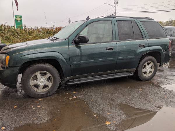 2006 Chevy trailblazer - cars & trucks - by dealer - vehicle... for sale in Syracuse, NY – photo 2