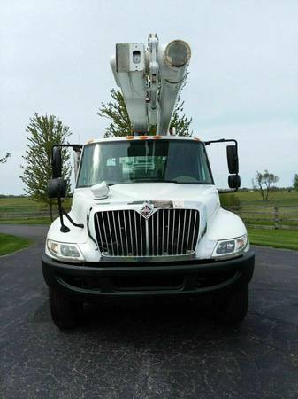50' 2008 International 4300 Altec Bucket Truck Diesel Material... for sale in Gilberts, IL – photo 10