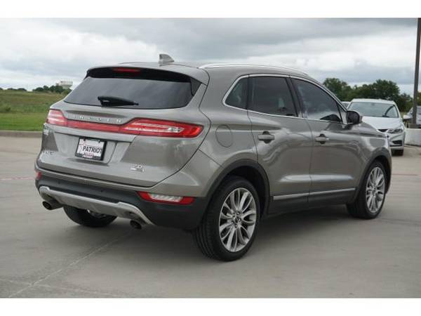 2016 Lincoln MKC Reserve - SUV - cars & trucks - by dealer - vehicle... for sale in Ardmore, TX – photo 3