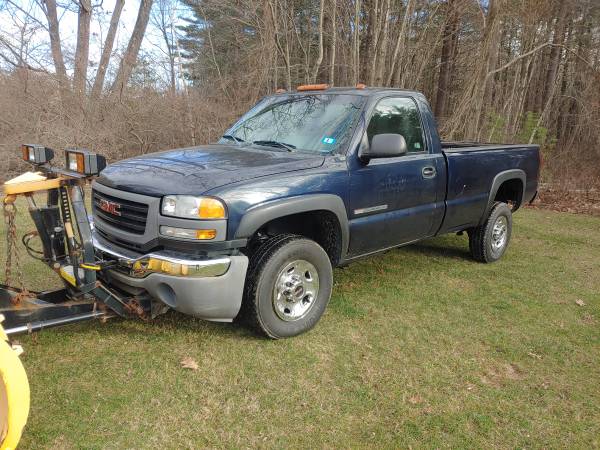 2006 GMC 2500 HD 88000 miles plow truck - cars & trucks - by owner -... for sale in Hampton, NH – photo 2