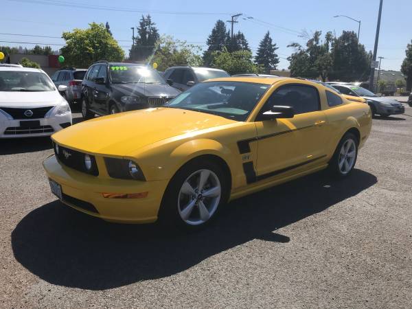 2006 FORD MUSTANG GT DELUXE SUPER NICE - cars & trucks - by dealer -... for sale in Eugene, OR – photo 3