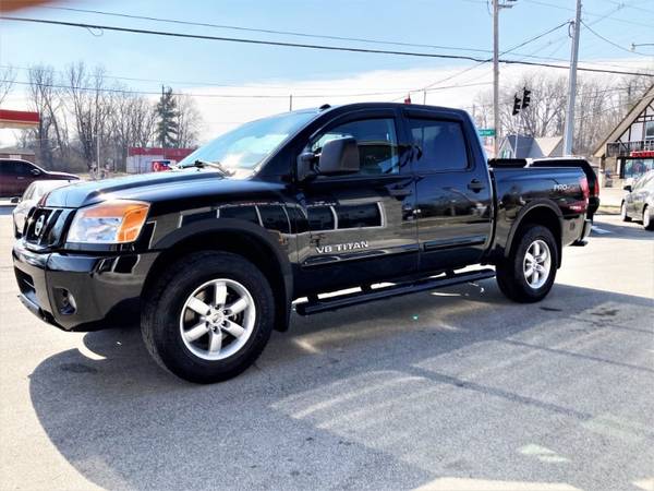 2012 Nissan Titan PRO-4X Crew Cab 4WD SWB - - by for sale in Louisville, KY – photo 2