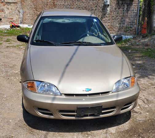 2000 Chevy Cavalier Affordable A to B needs minor work - cars & for sale in Chicago, IL – photo 2