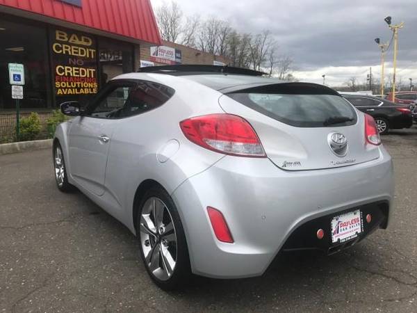 2016 Hyundai Veloster - - by dealer - vehicle for sale in south amboy, NJ – photo 4