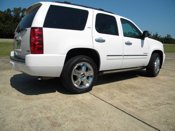 2010 CHEVROLET TAHOE LTZ LEATHER SUNROOF NAVIGATION 1 OWNER!!! for sale in Byram, MS – photo 3