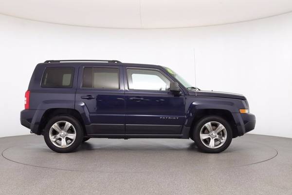 2015 Jeep Patriot Latitude - cars & trucks - by dealer - vehicle... for sale in Sarasota, FL – photo 3