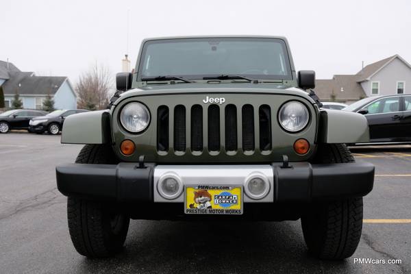 2009 Jeep Wrangler Unlimited Sahara CERTIFIED! 6 SPEED LOW MILES! for sale in Naperville, IL – photo 10
