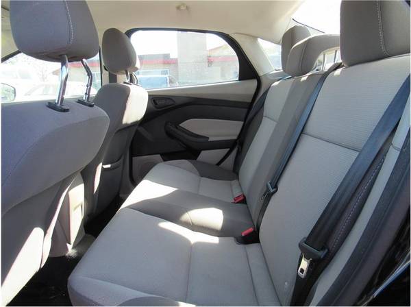 2012 Ford Focus SE Sedan 4D - APPROVED - - by dealer for sale in Carson City, NV – photo 8