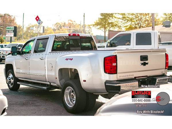 2018 CHEVROLET SILVERDO 3500 DUALLY LTZ *4X4* LOADED* SUPER CLEAN* -... for sale in High Point, VA – photo 8