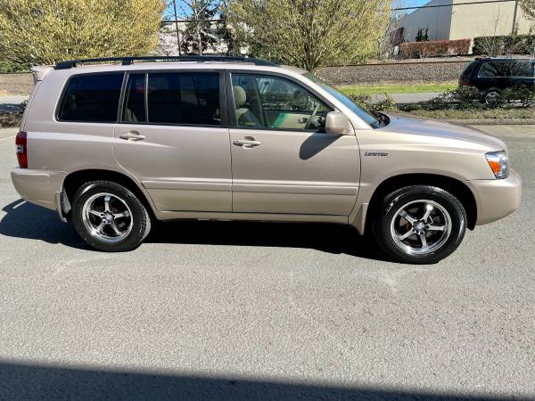 2005 TOYOTA HIGHLANDER AWD 1 OWNER LIMITED, ONLY 111K MILES, 3rd for sale in Tualatin, OR – photo 7