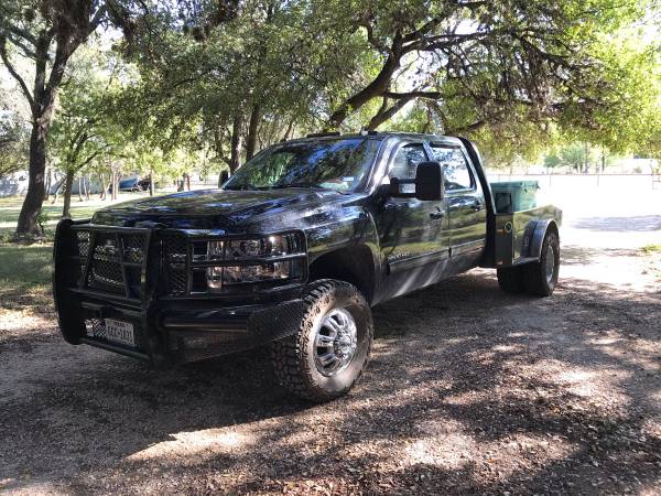 2010 Chevrolet 3500HD Flatbed for sale in Uvalde, TX – photo 4