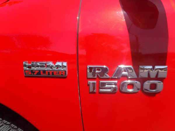 2011 RAM 1500 Big Horn 4x4 4dr Crew Cab 5 5 ft SB Pickup - cars & for sale in Phoenix, AZ – photo 8