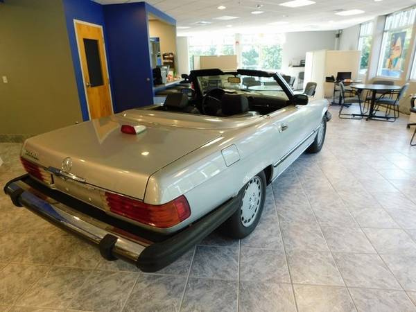 1987 Mercedes-Benz 500-Class 560 SL - BAD CREDIT OK! - cars & trucks... for sale in Chichester, NH – photo 5