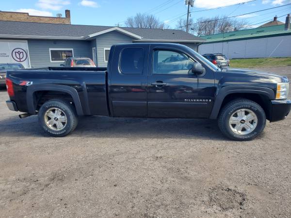 2008 Chevy Silverado 1500 LT 4x4 - - by dealer for sale in Proctor, MN – photo 4