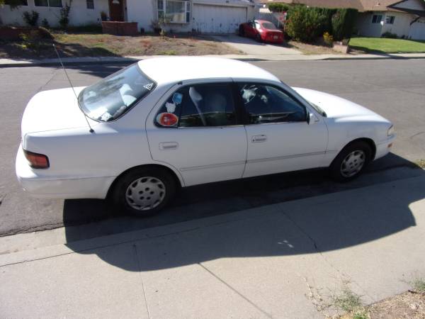 92' Camry AS IS for parts (it runs) WILLING TO NEGOTIATE for sale in Simi Valley, CA – photo 3