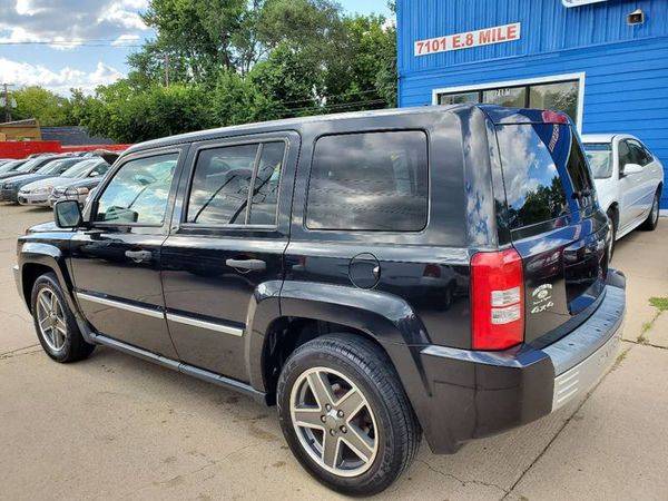 2008 Jeep Patriot Limited 4x4 4dr SUV w/CJ1 Side Airbag Package -... for sale in Warren, MI – photo 4