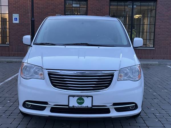 2016 Chrysler Town & Country Touring LWB with STO-N-GO/DVD/Only for sale in Gresham, OR – photo 8