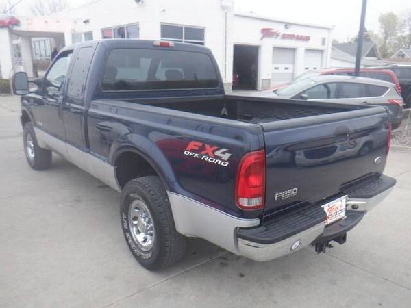 2004 Ford F-250 XLT - - by dealer - vehicle automotive for sale in Des Moines, IA – photo 5