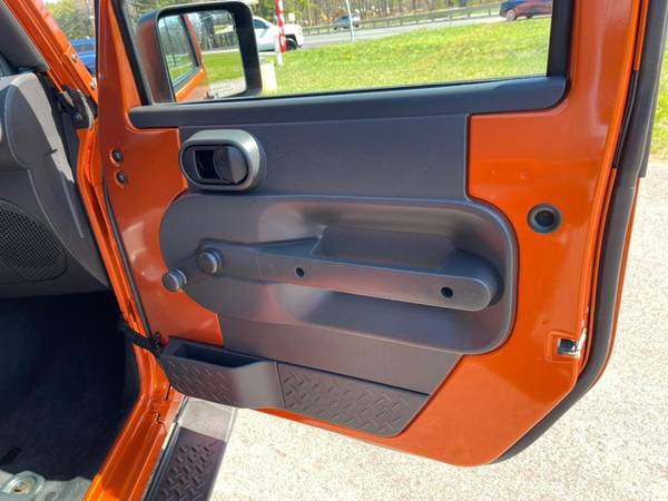 Wow! A 2010 Jeep Wrangler TRIM with 88, 149 Miles - Hartford - cars for sale in South Windsor, CT – photo 10