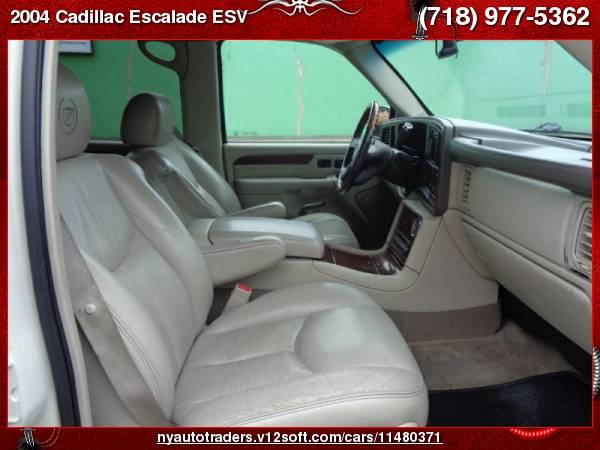 2004 Cadillac Escalade ESV 4dr AWD for sale in Valley Stream, NY – photo 17