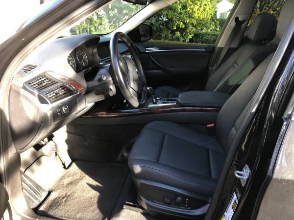 SHARP LOOKING & CLEAN 2013 BMW X5! BLACK IN & OUT/TOW HITCH! 82K... for sale in SAMMAMISH, WA – photo 8