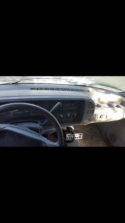 1995 GMC Suburban $3000 - cars & trucks - by owner - vehicle... for sale in Chattanooga, TN – photo 6