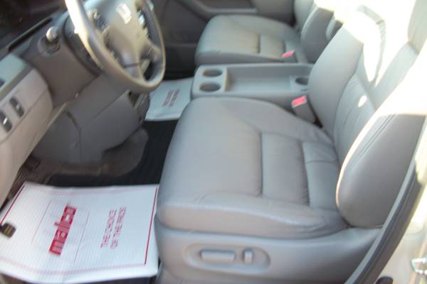 2009 HONDA ODYSSEY----------------------------------WE CAN FINANCE... for sale in New Paris, IN – photo 4