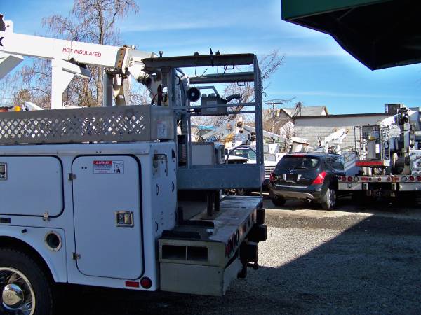 2006 GMC C5500 93K MILES HIGH RANGER TCP 36 CABLE PLACER BUCKET... for sale in rhode island, RI – photo 7