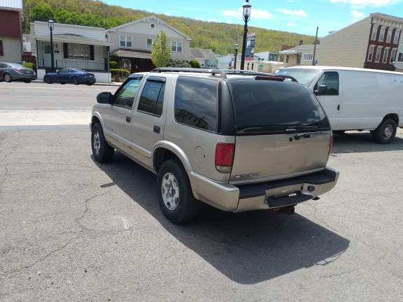2004 Chevy blazer for sale in Mahanoy City, PA – photo 6