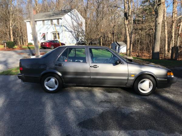 1989 Saab 9000CD, 5-Speed - cars & trucks - by owner - vehicle... for sale in Attleboro, MA – photo 2
