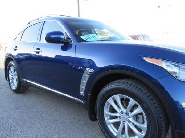 2015 INFINITI QX70 PREMIUM PACKAGE - - by dealer for sale in Spearfish, SD – photo 4