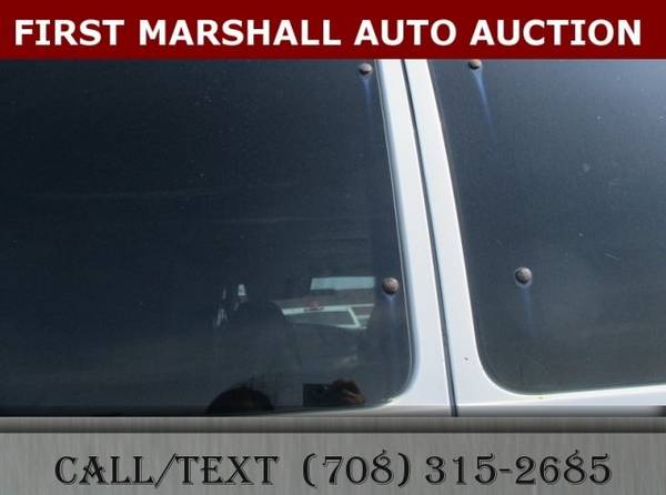 2005 Ford Econoline Cargo Van - First Marshall Auto Auction for sale in Harvey, IL – photo 2