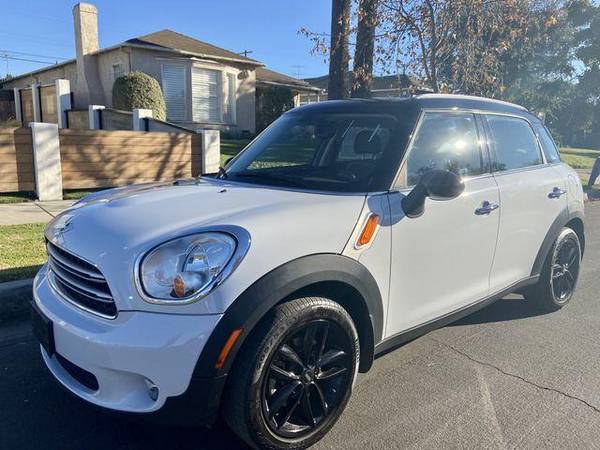 2015 MINI Countryman Cooper Hatchback 4D - FREE CARFAX ON EVERY... for sale in Los Angeles, CA – photo 2