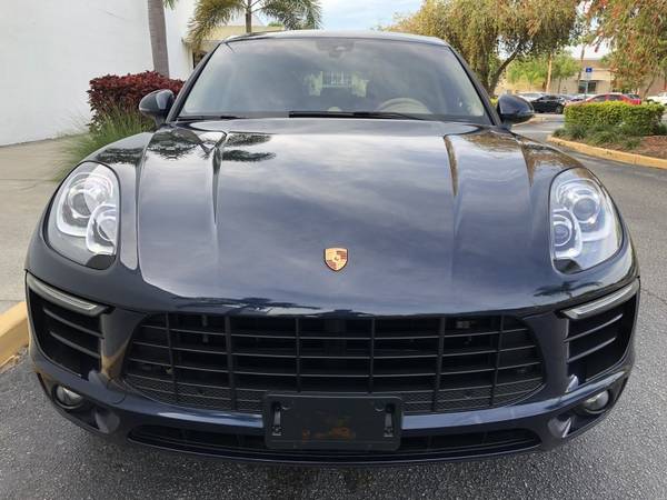 2017 Porsche Macan CLEAN CARFAX BEIGE LEATHER EXCELLENT CONDITION for sale in Sarasota, FL – photo 4
