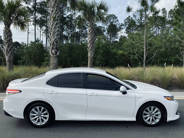 2018 Toyota Camry LE! for sale in Jacksonville, FL – photo 2