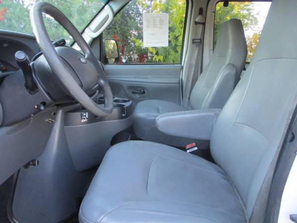 2006 Ford E-Series E350 E 350 ** 15 Passenger Van** One Owner ** -... for sale in Sacramento , CA – photo 10