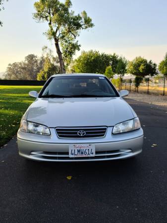 Toyota camry LE v6 for sale in Riverside, CA – photo 2