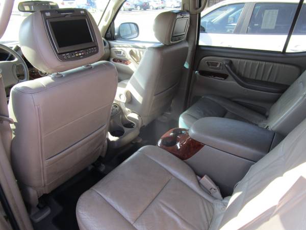 2006 Toyota Sequoia 4dr Limited 4WD (Natl) - - by for sale in Lino Lakes, MN – photo 5