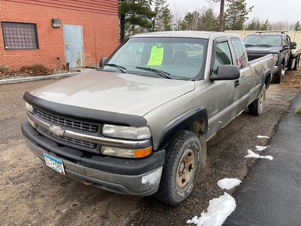 2000 Chevy 2500 HD super cab long box 4 x 4 - - by for sale in Bemidji, MN – photo 3