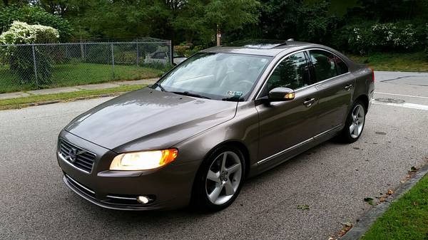 2010 VOLVO S80 T6 TURBO A.W.D* SUNROOF BLUETOOTH LEATHER GARAGE KEPT! for sale in Philadelphia, PA